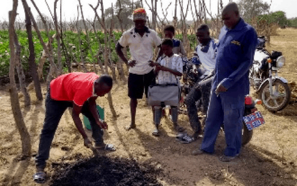 Biochar Paga farmers teaching farmers